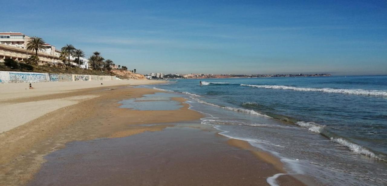 2 Bedroom Apartment At Beach Dehesa De Campoamor Εξωτερικό φωτογραφία